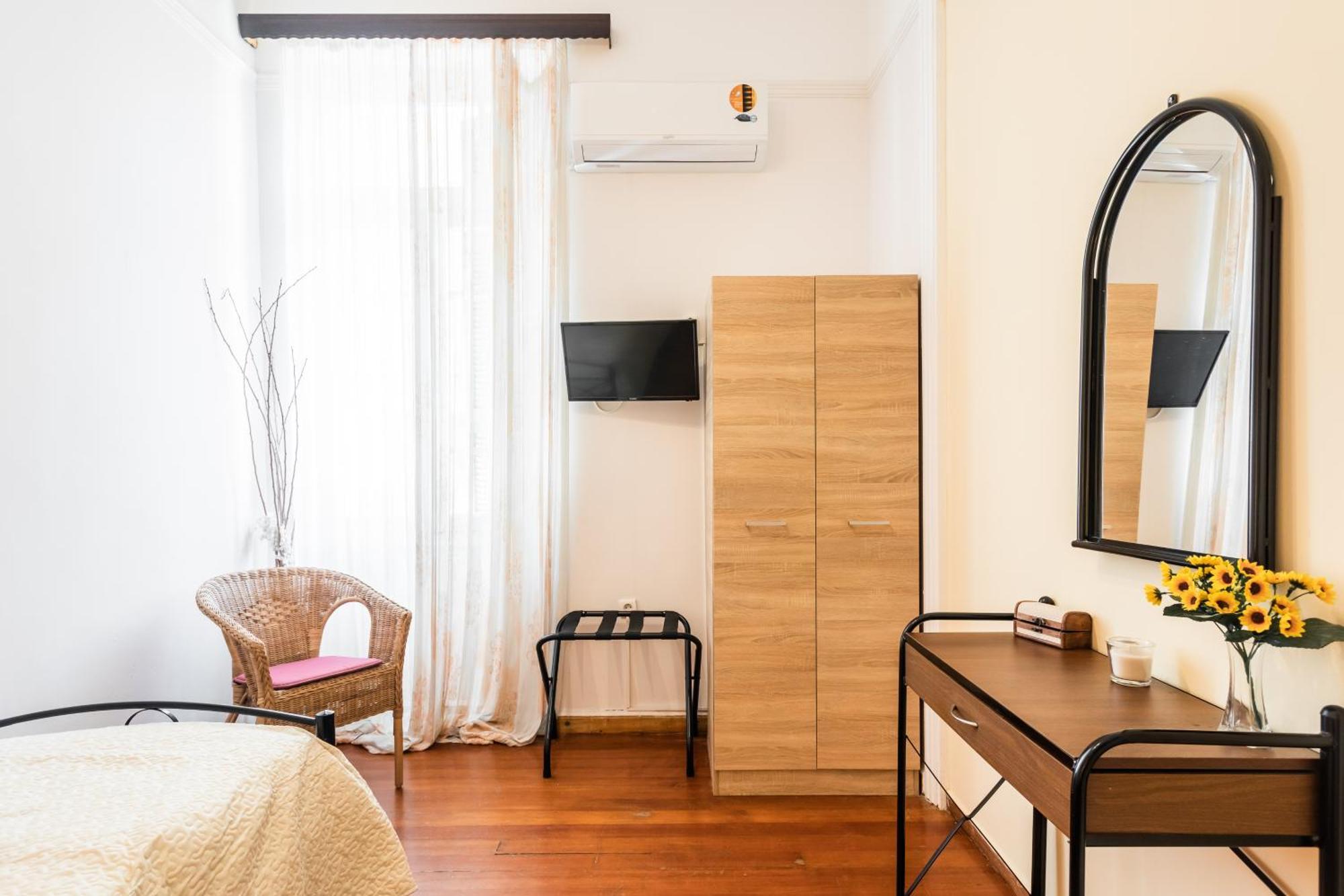 Alegria Simple Economy Rooms Αθήνα Εξωτερικό φωτογραφία