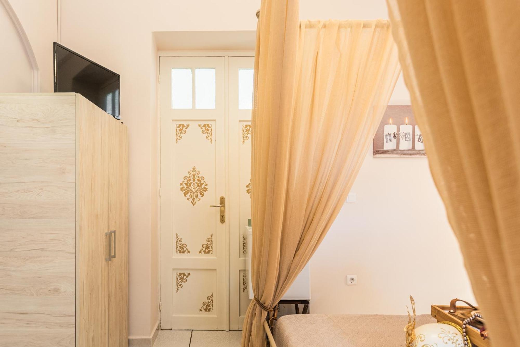 Alegria Simple Economy Rooms Αθήνα Εξωτερικό φωτογραφία
